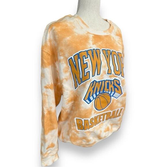 New York Knicks Tie Dye Sweatshirt - Picture 8 of 16